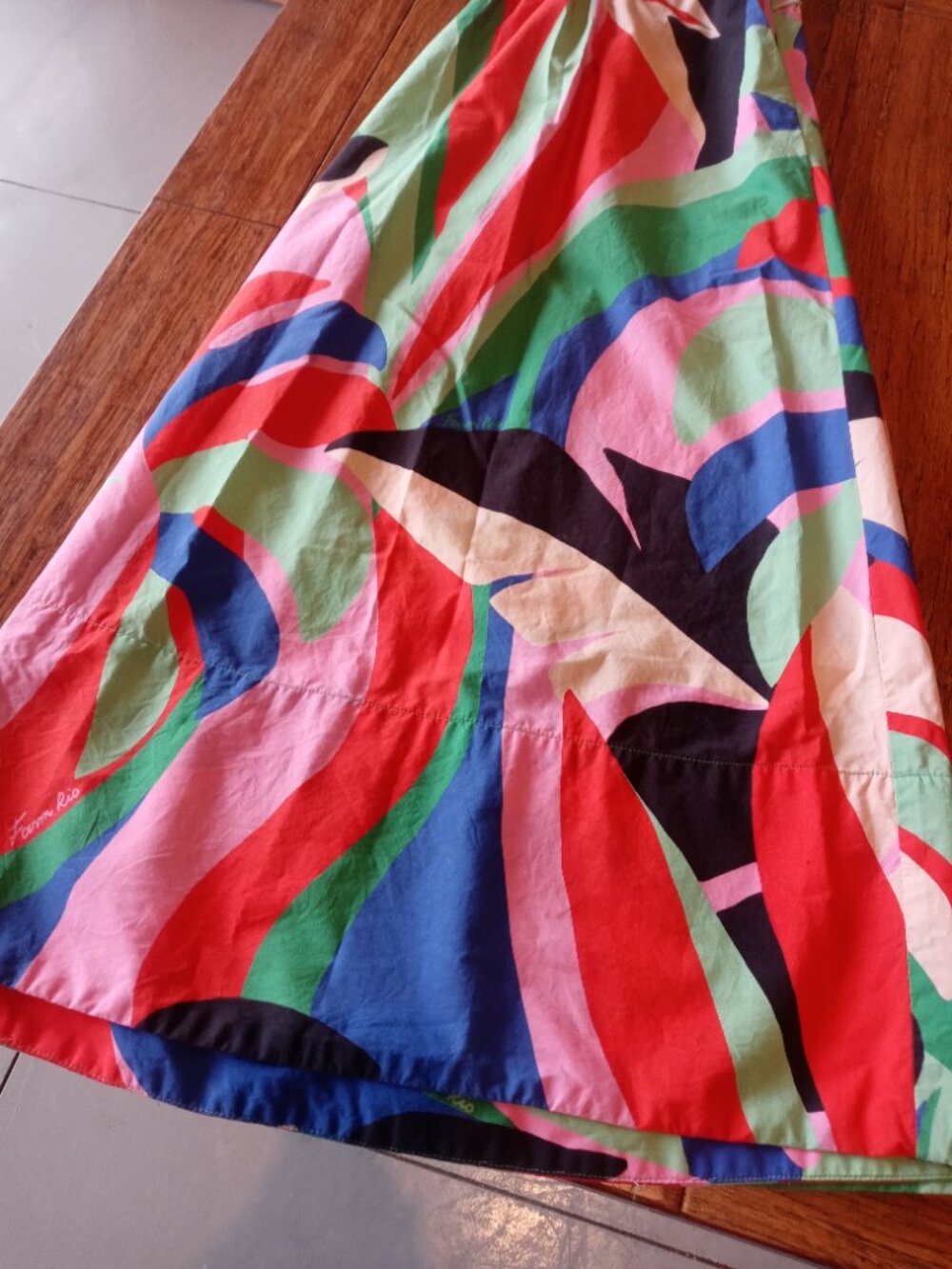 (altered) FARM RIO colorful monstera skirt (XS) - Picture 9 of 16